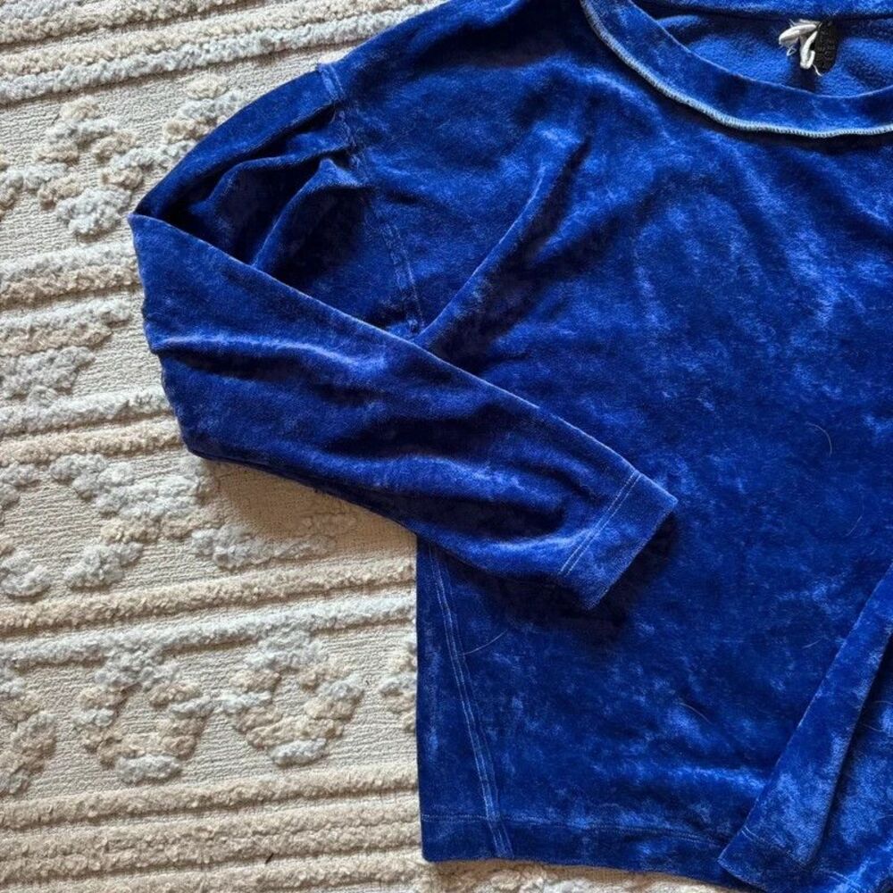 Free People We the Free Milan Crushed Velvet Top Women's XS Purple Night - Picture 5 of 11